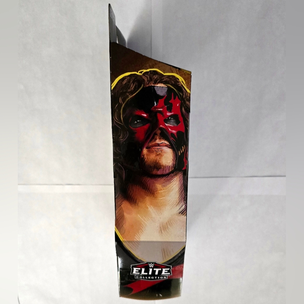 Kane WWE Elite Legends 15 W/ RAW Tag Team Championship - Picture 2 of 4